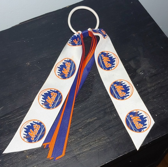 MLB Accessories - NY Mets hair-tie/scrunchie MLB Accessories - NY Mets hair-tie/scrunchie